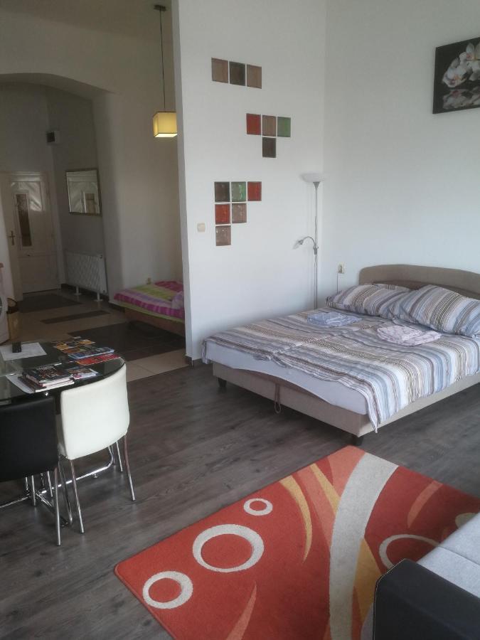 Next Door Apartment بودابست المظهر الخارجي الصورة